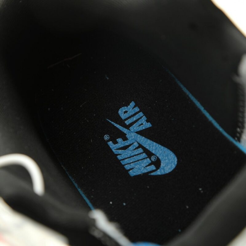 【AT15292】ルイ・ヴィトン x ナイキ・エア・ジョーダン 1 ロー コラボスニーカー - 高級ブランドとバスケ文化の融合 | Nike x Louis Vuitton