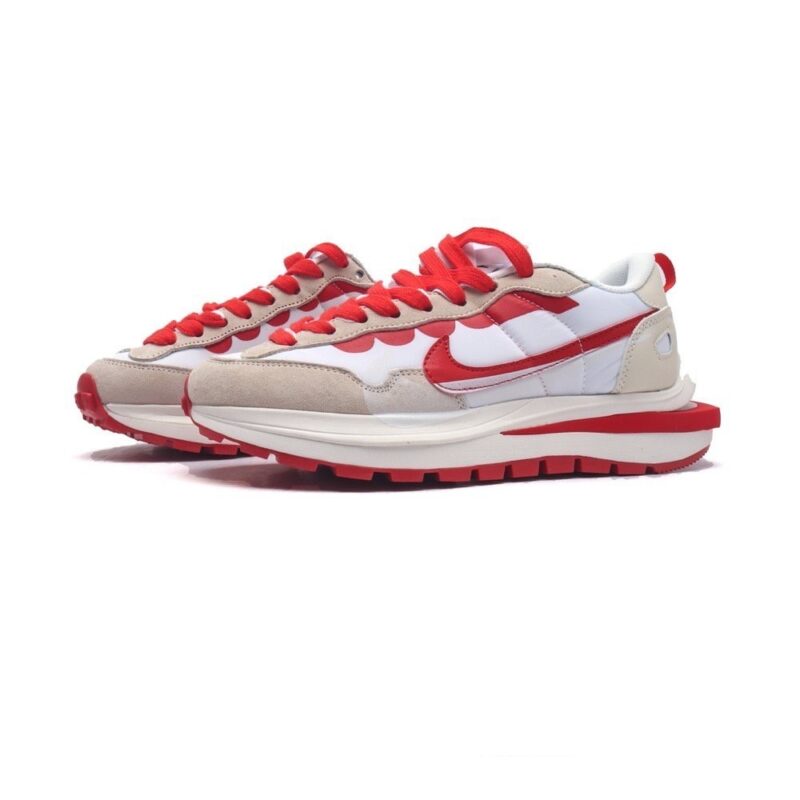 【AT1530】Sacai x Nike vaporWaffle ナイキとサカイのコラボレーション、VaporWaffle 3.0のランウェイヘビーウェイトスペシャルモデルスポーツシューズ