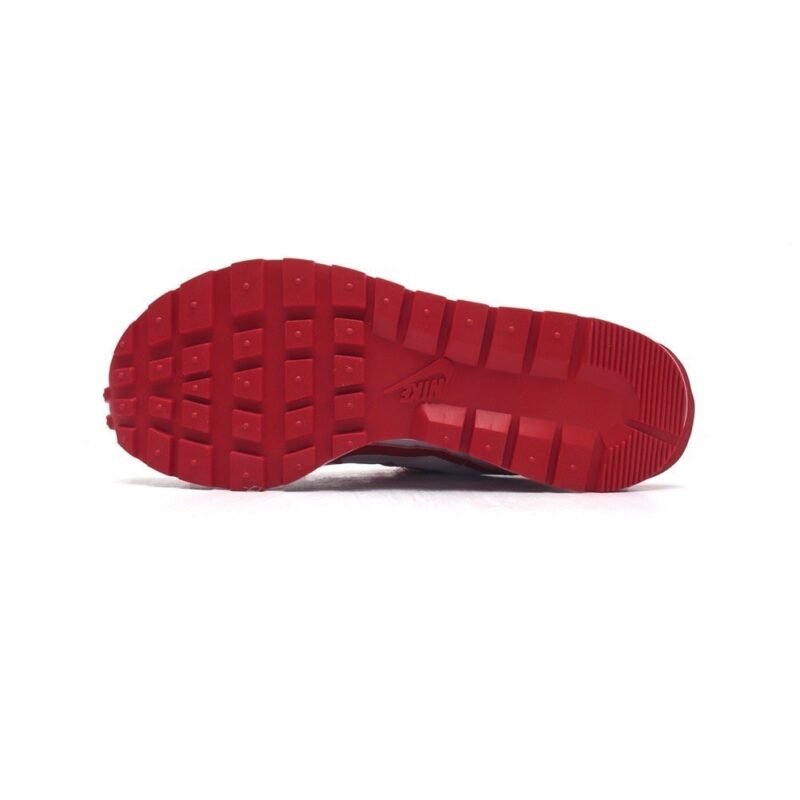 【AT1530】Sacai x Nike vaporWaffle ナイキとサカイのコラボレーション、VaporWaffle 3.0のランウェイヘビーウェイトスペシャルモデルスポーツシューズ