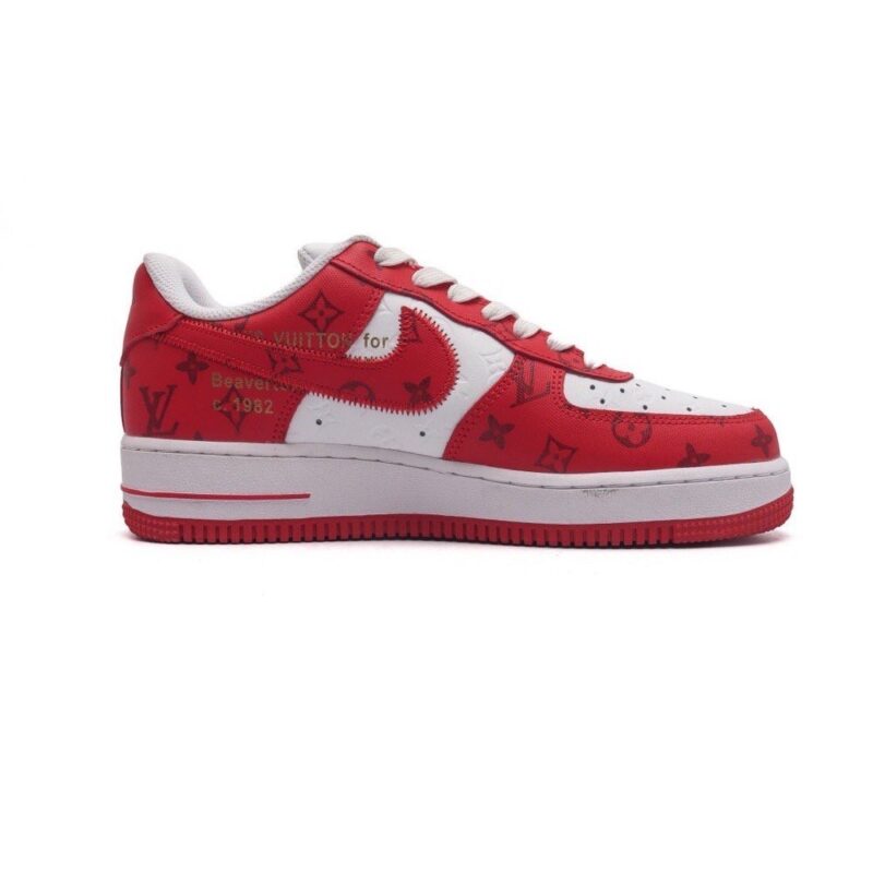 【AT1536】Louis Vuitton x Nike Air Force 1 Low ルイ・ヴィトン x ナイキ エア フォース 1 ロー コラボ ダンク AF1 ローカット 基本的でカジュアルな厚底ハイカットスニーカー