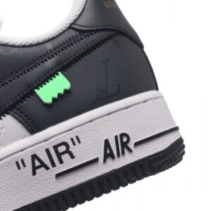 【AT1537】Louis Vuitton x Nike Air Force 1 Low ルイヴィトン×ナイキ エアフォース１ロー。 ハイカット スニーカーは、カジュアルでスポーティーな厚底に高める 当サイトの価格に変更がある場合がございます。