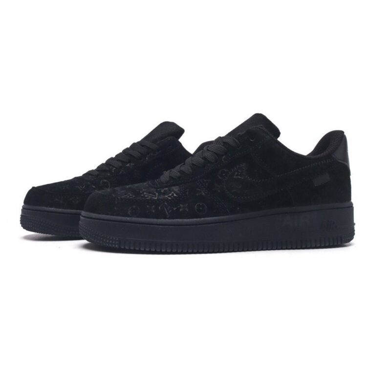 【AT1539】Louis Vuitton x Nike Air Force 1 Low ルイ・ヴィトン×ナイキ エアフォース1ローは、万能でカジュアルなスポーツスニーカーです。