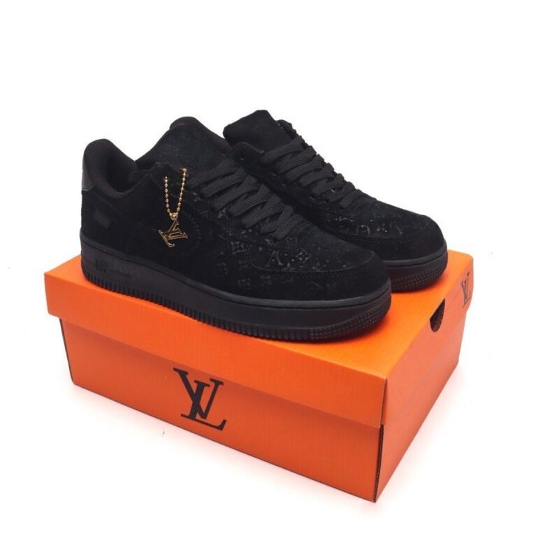 【AT1539】Louis Vuitton x Nike Air Force 1 Low ルイ・ヴィトン×ナイキ エアフォース1ローは、万能でカジュアルなスポーツスニーカーです。