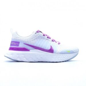【AT1541】Nike REACT INFINITY RUN FK 3の新しいカラーバリエーション（全9種類）は、ランニング目標を達成するのに役立つ、テスト済みのランニングシューズです。