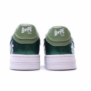 【AT1551】A Bathing Ape/ア・ベイシング・エイプ メンズ・レディース スポーツシューズ レトロスニーカー。アップグレードされたオリジナル木型のデータ開発、超柔らかい革＋生地素材を採用し、インソールにはフルパームair soleエアクッションを内蔵。