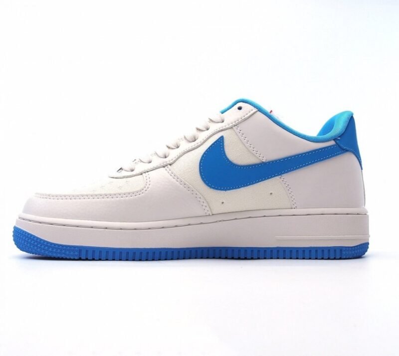 【AT1552】Bape x Nike Air Force 1 Low 猿人头コラボエアフォース1ローカットスニーカー