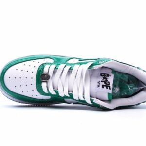 【AT1563】A Bathing Ape/アベイシングエイプ メンズレディーススポーツシューズレトロボードシューズ。オリジナルの最終版データ開発、超ソフトレザー素材を使用し、フルソールエアソールクッションを内蔵しています。