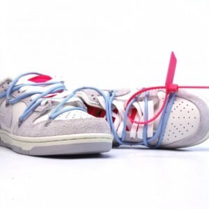 【AT1580】Off-White™とNike SB Dunk Low Lot 再度コラボレーションしたVIRGIL ABLOHデザイナーの独立ブランドOff-White™とNike SB Dunk Low Lot"The 33/50"ダンクシリーズのローカットクラシックカジュアルスポーツシューズ。