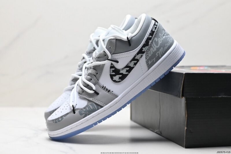 【AT1588】Off-White™のデコンストラクションのカスタム、Nike SB Dunk Low "Milk White/Pink/Smile" ダンクシリーズのローカットスケートボードスニーカー