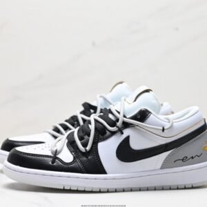 【AT1589】オリジナルの靴型をアップグレードし、柔らかいリッチグレイン牛革を使用した、Off-White™のディストーション風デザインを施したナイキAir Jordan 1 Low"Chinese Style"AJ1。内部にはエアクッションと耐摩耗性のあるラバーソールが内蔵されています。