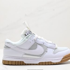 【AT1590】登山やアウトドアの機能要素を取り入れた、VIRGIL ABLOHデザイナーの独立ブランドOff-White™ x Futura x Nike SB Dunk Pine Green OWコラボシリーズのローカットクラシックで万能なカジュアルスポーツシューズ。