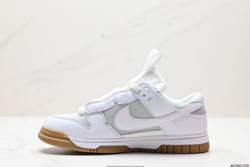 【AT1590】登山やアウトドアの機能要素を取り入れた、VIRGIL ABLOHデザイナーの独立ブランドOff-White™ x Futura x Nike SB Dunk Pine Green OWコラボシリーズのローカットクラシックで万能なカジュアルスポーツシューズ。