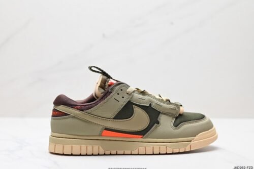 【AT1593】Off-White™ x Futura x Nike SB DunkPine Green OW 山登りやアウトドアの機能要素を取り入れた、VIRGIL ABLOHデザイナーの独立ブランドOff-White™ x Futura x Nike SB Dunk Pine Green OW.