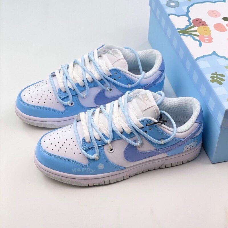 【AT1594】Off-White™のデコンストラクト風カスタム、Nike SB Dunk Low”Milk White/Pink/Smile“ダンクシリーズのローカットカジュアルスケートボードシューズ