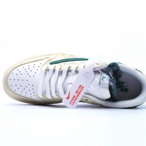 【AT2686】Nike Dunk Low Retro "DIY High-End Customization" ナイキNK ダンク ロー レトロ "DIY高級カスタム" ロートップカジュアルスポーツシューズ、視覚と足触りの体験を向上させ、清潔度と刺繍技術、革の切り込みがきれいで毛のない、完璧なディテール。