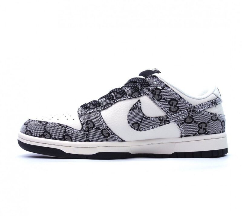 【AT2692】海外で限定販売！カスタムNike SB Dunk Low“GUCCIコラボ-クラシックプリント”周年高級仕様のローカットカジュアルスニーカー。カスタムボックス付き。