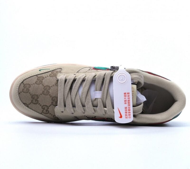 【AT2693】Nike SB Dunk Low GUCCI MLBコラボ 極力推薦 👏 より優れた視覚と履き心地体験 細部完璧