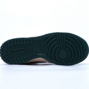 【AT2693】Nike SB Dunk Low GUCCI MLBコラボ 極力推薦 👏 より優れた視覚と履き心地体験 細部完璧