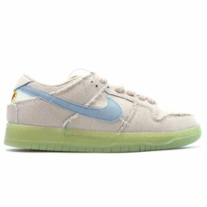 【AT2699】Nike SB Dunk Low "Mummy" 全く新しいNike SB Dunk Low Pro "Mummy"シューズは、耐久性のある厚手の麻布素材を使用しています。