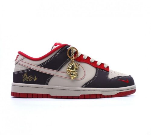 【AT2709】Nike Dunk Low ナイキのダンクローは、レトロなスケートシューズで、個性を表現するのに最適です。天然皮革を使用しており、耐久性があり、元のダンクと同じようなレトロな感触を持っています。