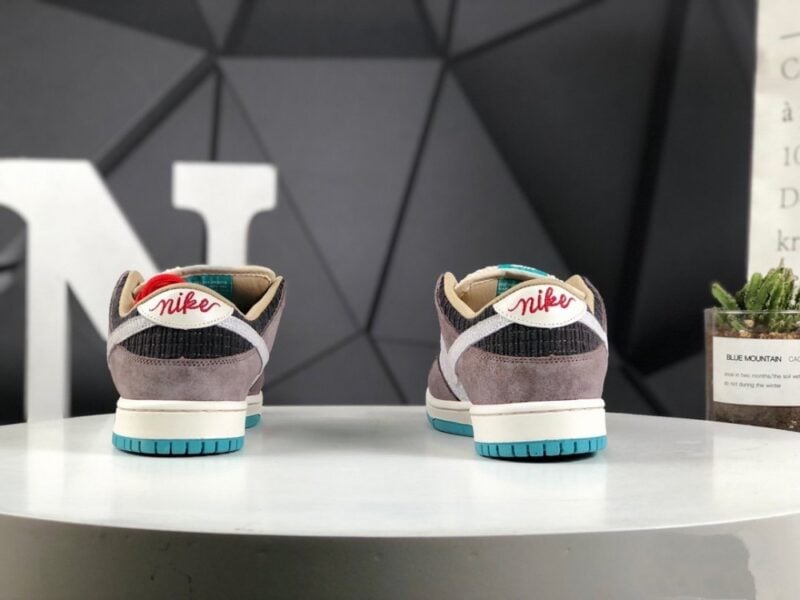 【AT2725】Nike SB Dunk Low "Big Money Savings"  SBローカットカジュアルスニーカー