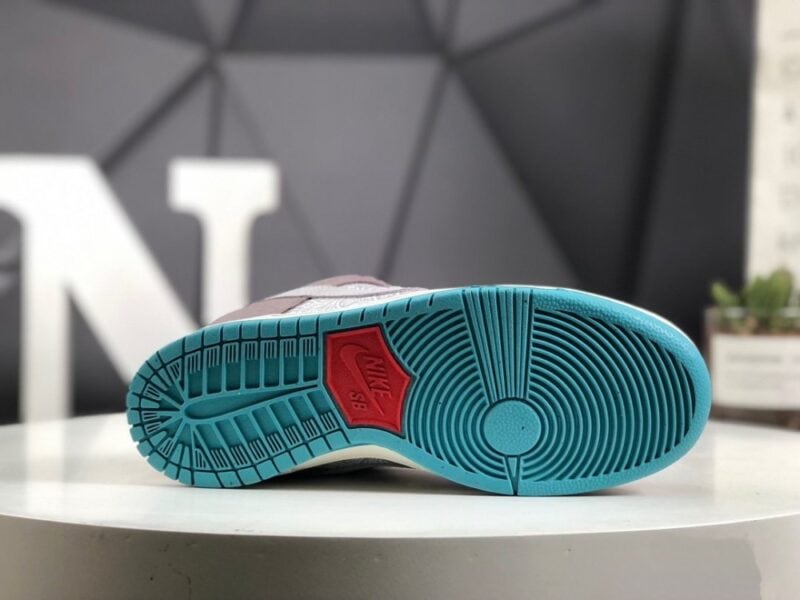 【AT2725】Nike SB Dunk Low "Big Money Savings"  SBローカットカジュアルスニーカー