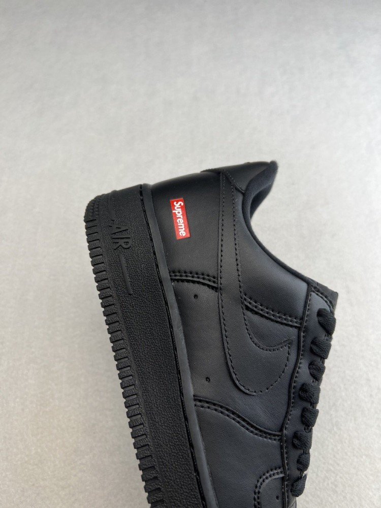 【AT2728】Nike Air Force 1 ‘07 Low "Supremeスケーターシリーズ-全ブラック" エアフォース1 ローカット スニーカー レジャーシューズ