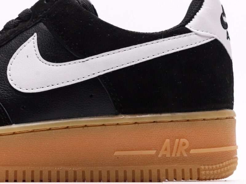 【AT2731】Nike AIR FORCE 1‘07 エアフォース1‘07ロープロカジュアルスニーカー