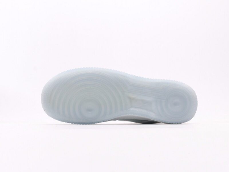 【AT2739】Nike AIR FORCE 1‘07空軍ワン低モデルユニバーサルカジュアルスポーツシューズ