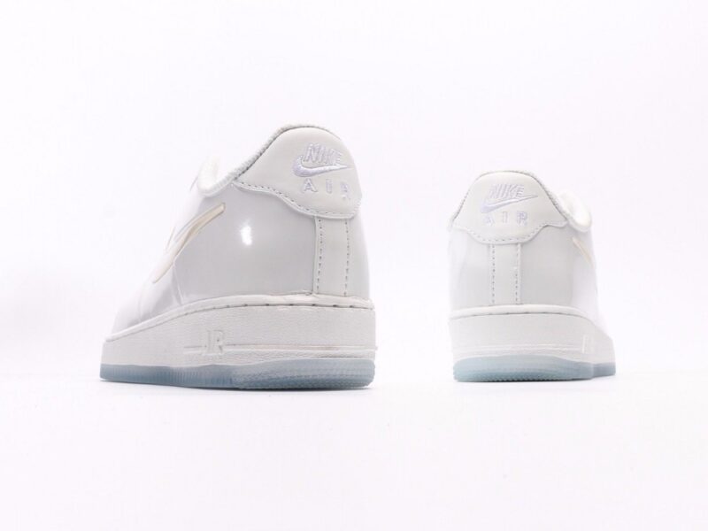 【AT2739】Nike AIR FORCE 1‘07空軍ワン低モデルユニバーサルカジュアルスポーツシューズ