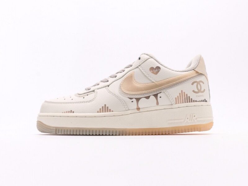 【AT2756】Nike Air Force 1 '07 Low 空軍1号エアクッション ローカットベーシックな厚底スポーツシューズ