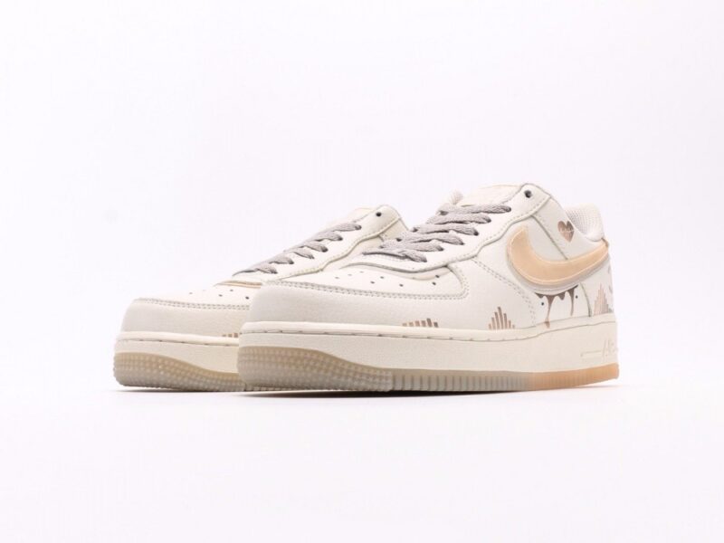 【AT2756】Nike Air Force 1 '07 Low 空軍1号エアクッション ローカットベーシックな厚底スポーツシューズ
