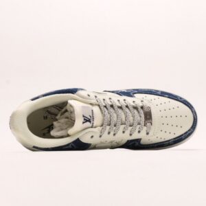 【AT2758】Nike x Louis Vuitton Nike Air Force 1´07 Low エアフォース1ロー、万能なカジュアルスポーツシューズ 柔軟で十分なクッション性と優れたミッドソールデザインを有する 複合的でモダンな外観とレトロ感が融合し、世界中で人気を博す 30年以上もの間、Force 1は今でも大変人気がある