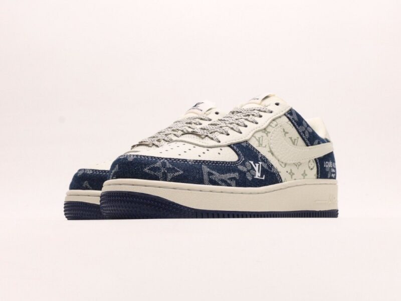 【AT2758】Nike x Louis Vuitton Nike Air Force 1´07 Low エアフォース1ロー、万能なカジュアルスポーツシューズ 柔軟で十分なクッション性と優れたミッドソールデザインを有する 複合的でモダンな外観とレトロ感が融合し、世界中で人気を博す 30年以上もの間、Force 1は今でも大変人気がある