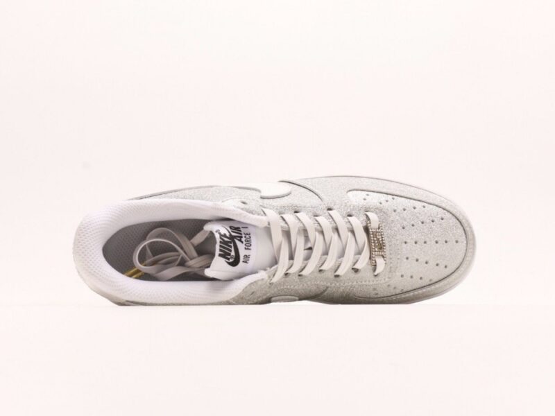【AT2761】Nike Air Force 1 ’07 エアフォース1ローカット、万能な厚底ハイカット休暇スポーツシューズ