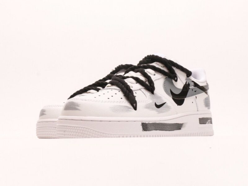 【AT2763】Nike Air Force 1 ’07 エアフォース1低バージョンユニバーサルブラークバスケットボールシューズ