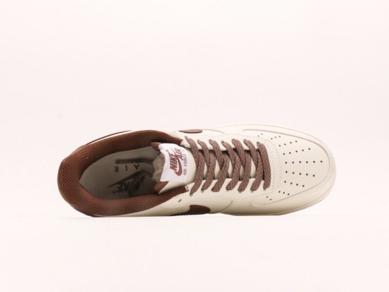 【AT2764】Nike Air Force 1 Low エアフォース1ロー ユーバーフェッチュア レジャー スポーツ シューズ