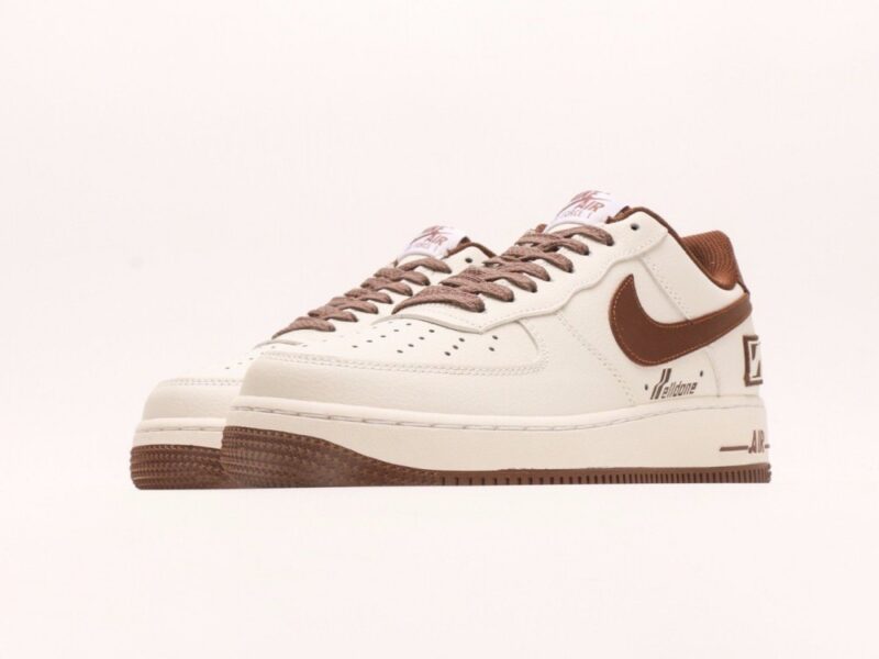 【AT2764】Nike Air Force 1 Low エアフォース1ロー ユーバーフェッチュア レジャー スポーツ シューズ