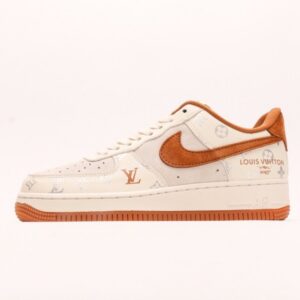 【AT2766】Nike Air Force 1´07 Low 空軍1号ローカットモデルは、ソフトでしなやかなクッショニング性能と優れたミッドソールデザインが特徴です。
