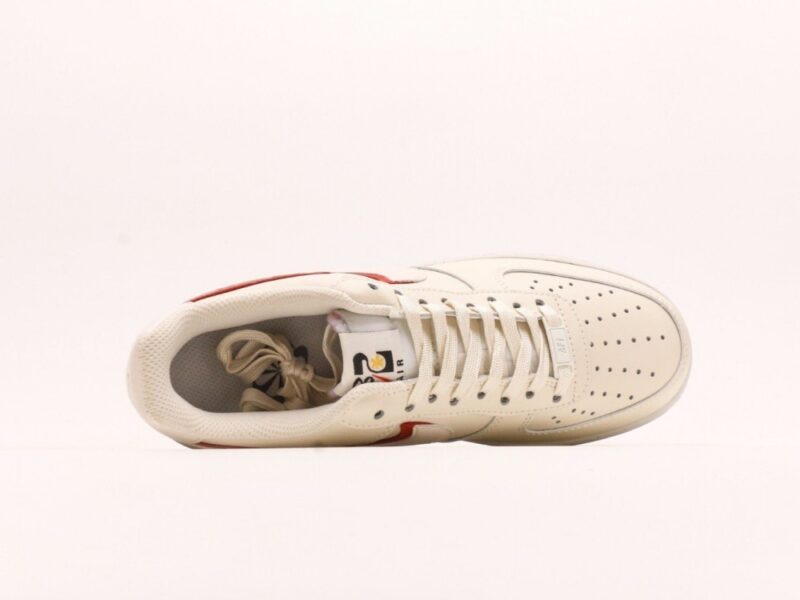 【AT2767】Nike WMNS AIR FORCE 1'07 LX エアフォース1ローカットモデル 1 オールスター カジュアルスポーツシューズ