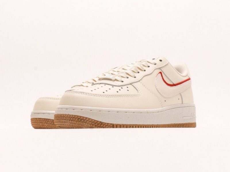 【AT2767】Nike WMNS AIR FORCE 1'07 LX エアフォース1ローカットモデル 1 オールスター カジュアルスポーツシューズ