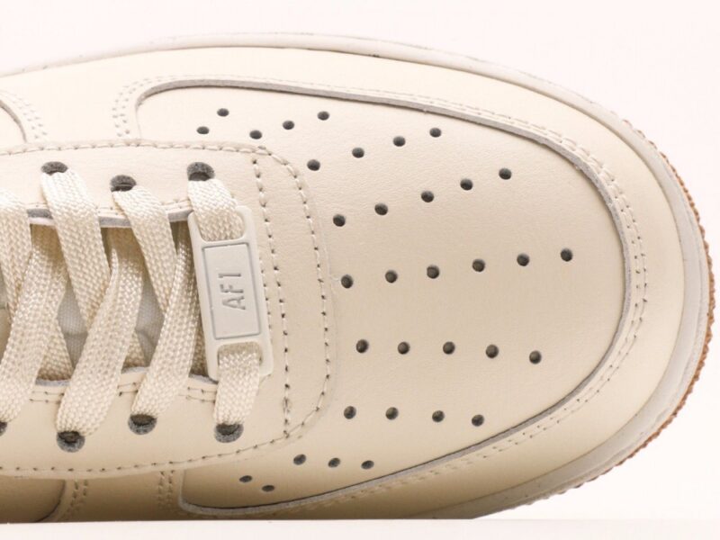 【AT2767】Nike WMNS AIR FORCE 1'07 LX エアフォース1ローカットモデル 1 オールスター カジュアルスポーツシューズ