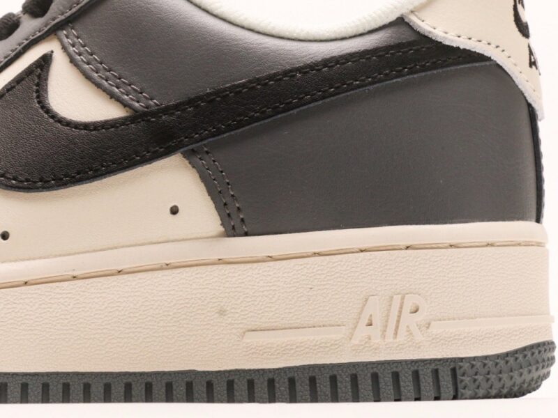 【AT2771】NIKE WMNS AIR FORCE 1'07 LX エアフォース1ローカットオールマッチカジュアルスポーツシューズ