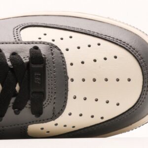 【AT2771】NIKE WMNS AIR FORCE 1'07 LX エアフォース1ローカットオールマッチカジュアルスポーツシューズ