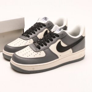 【AT2771】NIKE WMNS AIR FORCE 1'07 LX エアフォース1ローカットオールマッチカジュアルスポーツシューズ