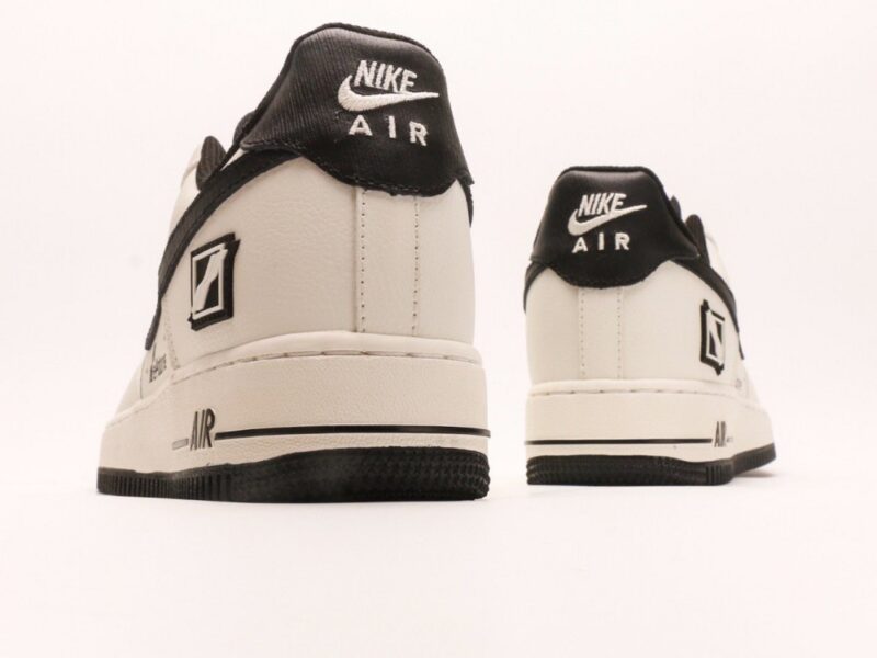 【AT2772】Nike AIR FORCE 1'07 WB エアフォース1'07WB-ベース おしゃれでカジュアルなスポーツシューズ