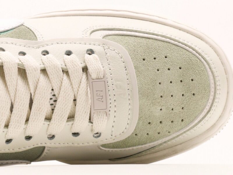 【AT2775】NIKE WMNS Air Force 1 Shadowの新しいガールズ系デコンストラクションデザイン マカロンエアフォース1号軽量ハイトップカジュアルスニーカー