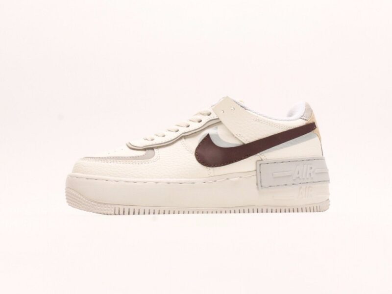 【AT2787】NIKE WMNS Air Force 1 Shadowの新しいガーリーな解体主義デザイン。パステルカラーのエアフォース1で軽量でハイトップ、ローカット、マッチングスニーカー。