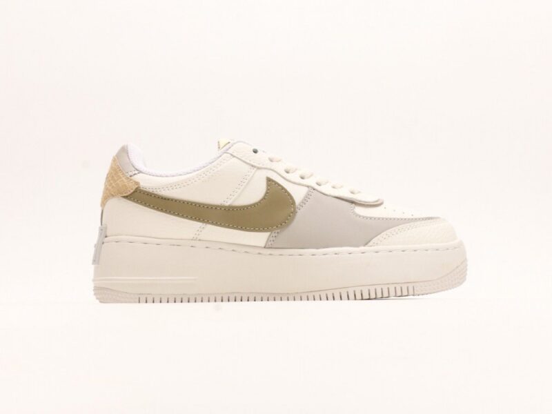 【AT2787】NIKE WMNS Air Force 1 Shadowの新しいガーリーな解体主義デザイン。パステルカラーのエアフォース1で軽量でハイトップ、ローカット、マッチングスニーカー。