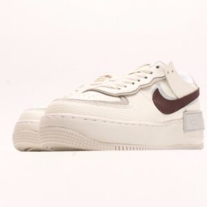 【AT2787】NIKE WMNS Air Force 1 Shadowの新しいガーリーな解体主義デザイン。パステルカラーのエアフォース1で軽量でハイトップ、ローカット、マッチングスニーカー。
